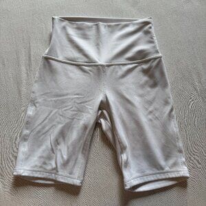 Lululemon Women's White Biker Shorts Size 4